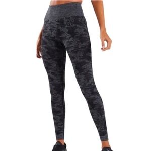 Gymshark Camo Seamless Leggings High Waisted Workout Athleisure Black Grey
